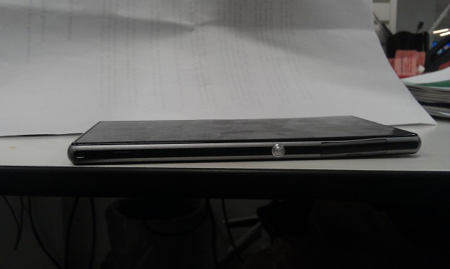Bent Xperia Z1_5
