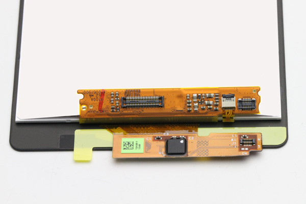 Sony Xperia Sirius_4