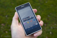 Xperia Z1 Compact_Pocket Lint_2