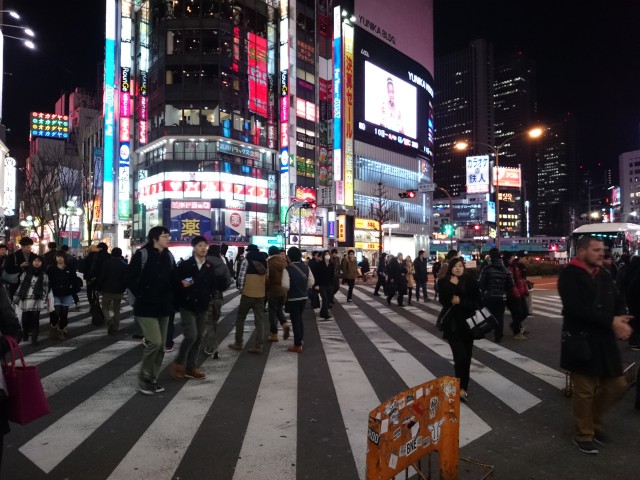 Xperia Z2 Low Light_1
