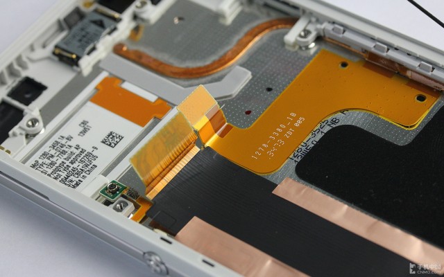 Xperia Z2 disassembly guide_21
