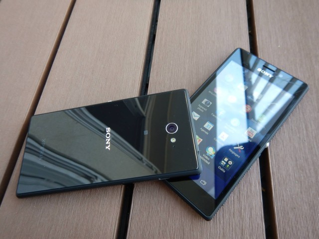 Xperia M2 hands-on_7