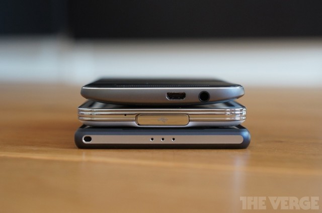 Xperia Z2 vs GS5 and HTC One M8_7