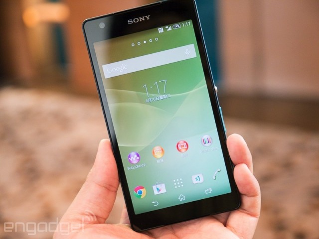 Xperia Z2a Hands-on_4