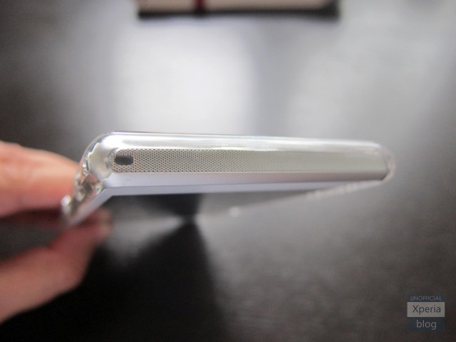 Case-Mate Barely There Xperia M2_13.