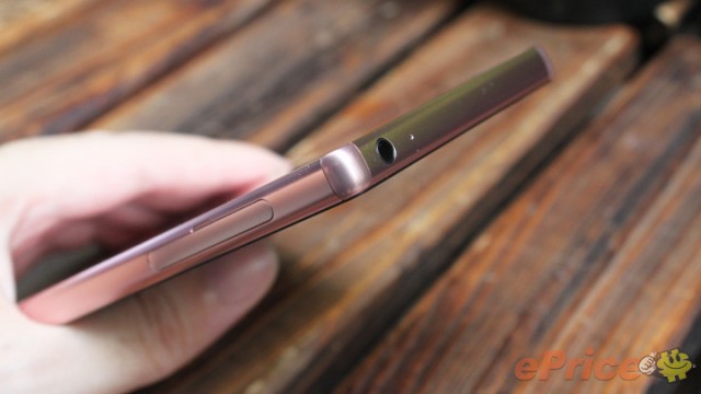Pink Xperia Z5 Premium Hands-on_5