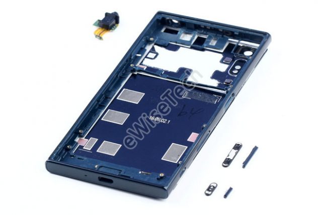 sony-xperia-xz-teardown-19